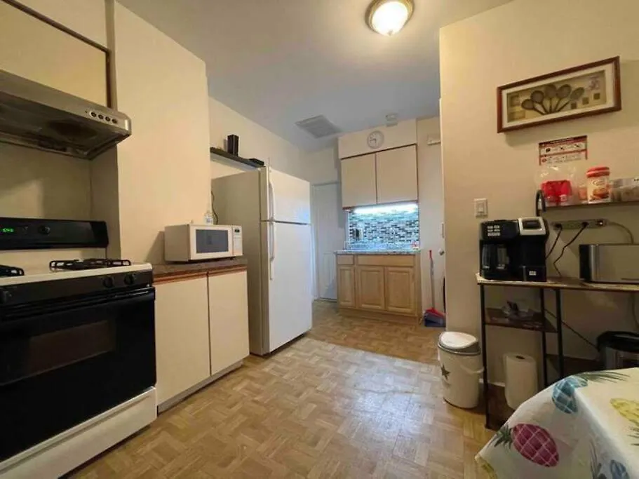 Entire Beautiful 2Br Private Apartment R 뉴욕